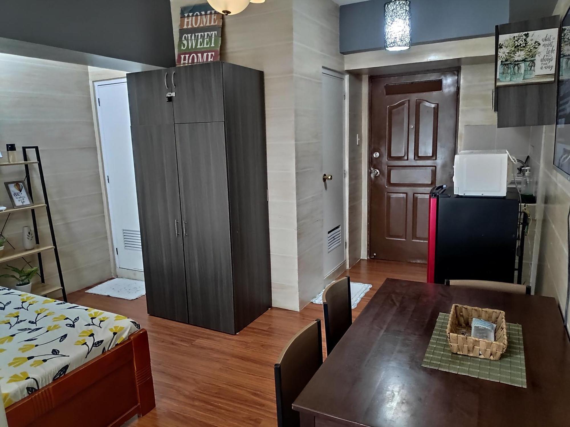 Tagaytay Staycation By Naya And Darla W Free Swimming Pool, Wifi & Netflix Tagaytay City Buitenkant foto