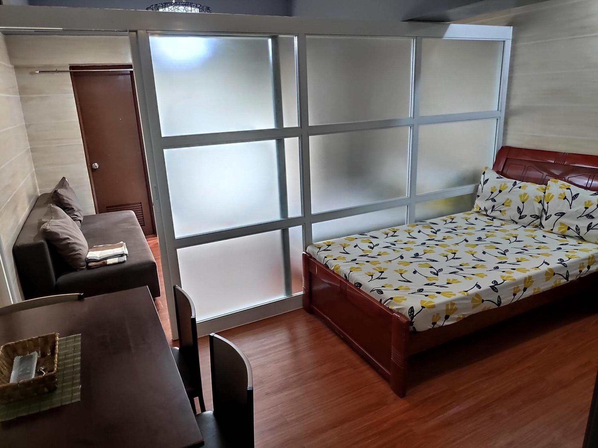 Tagaytay Staycation By Naya And Darla W Free Swimming Pool, Wifi & Netflix Tagaytay City Buitenkant foto