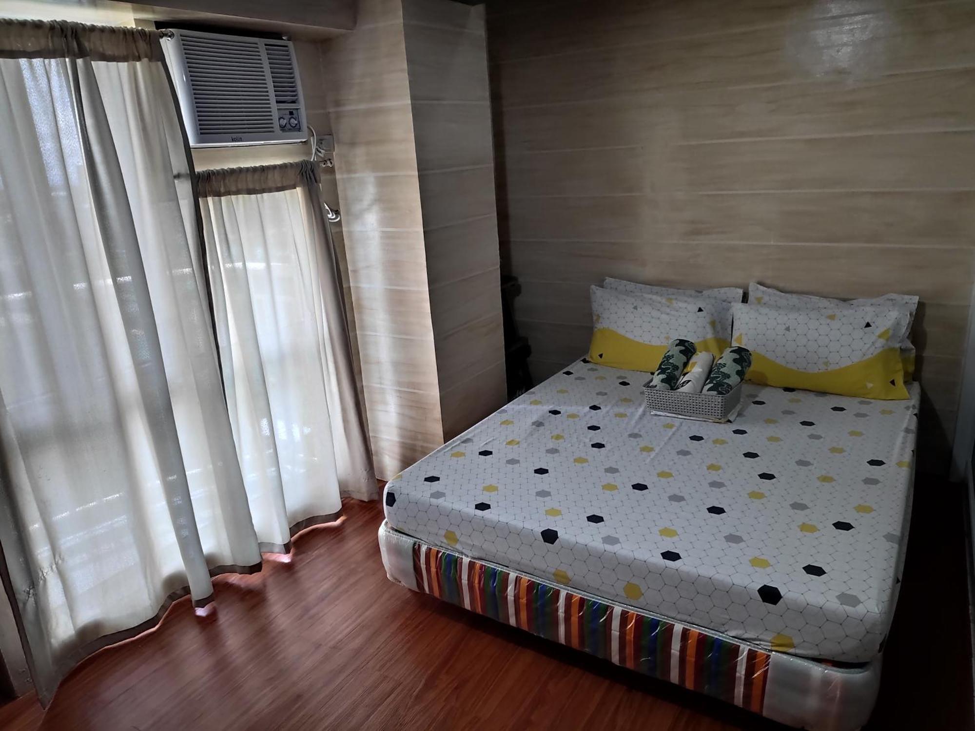Tagaytay Staycation By Naya And Darla W Free Swimming Pool, Wifi & Netflix Tagaytay City Buitenkant foto