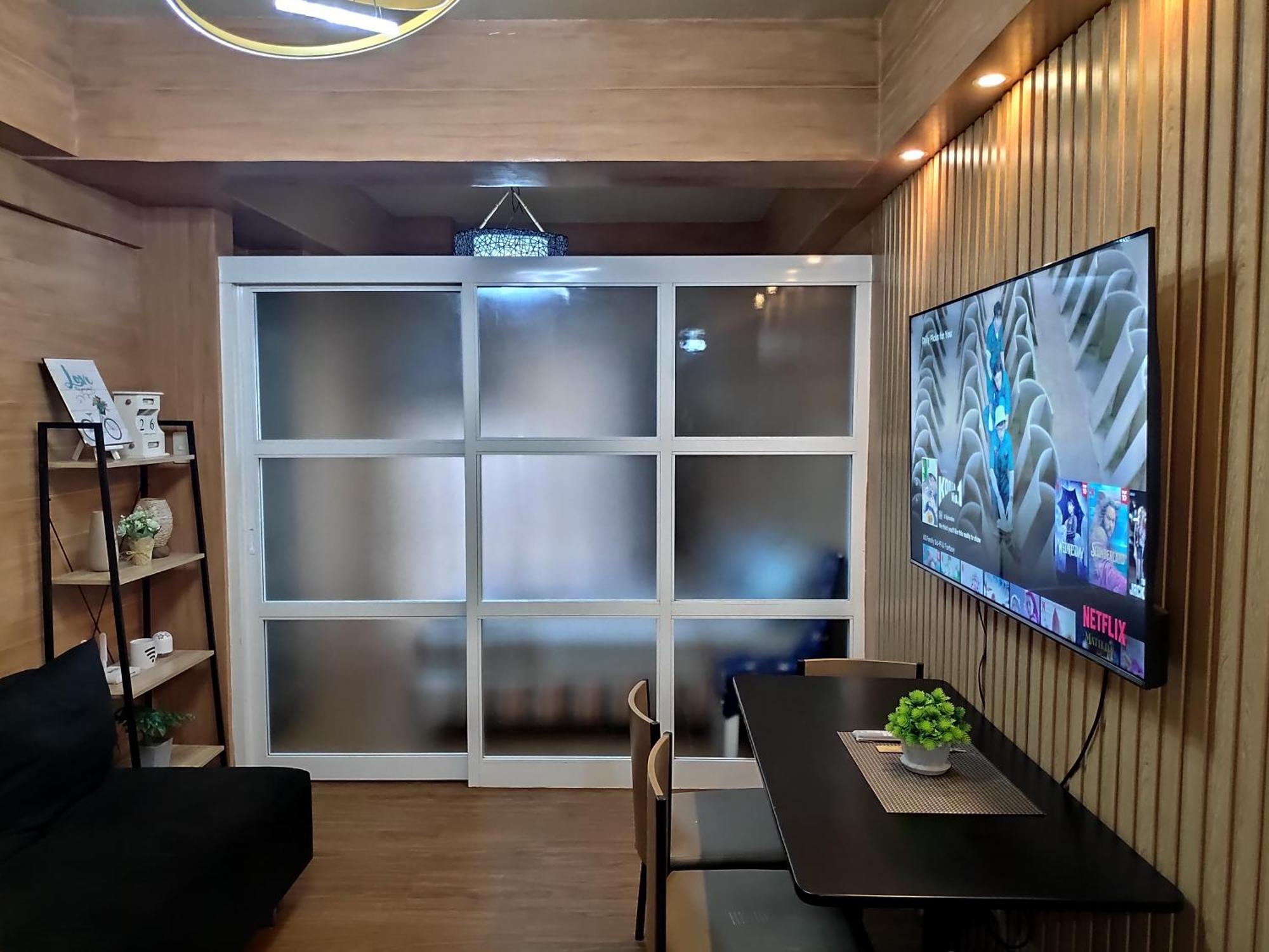 Tagaytay Staycation By Naya And Darla W Free Swimming Pool, Wifi & Netflix Tagaytay City Buitenkant foto